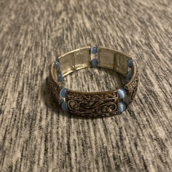 Vintage Silver-Tone Scroll Design Stretch Bangle with Blue Cats-Eye Beads - Picture 5 of 11